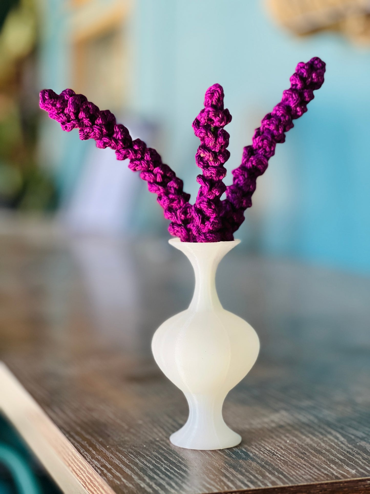 3D-Printed Curvy Flower Vase
