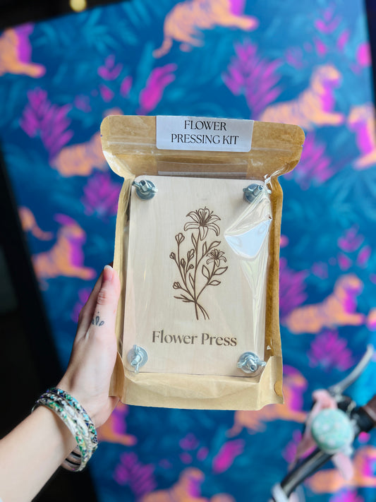 Flower Press Kit